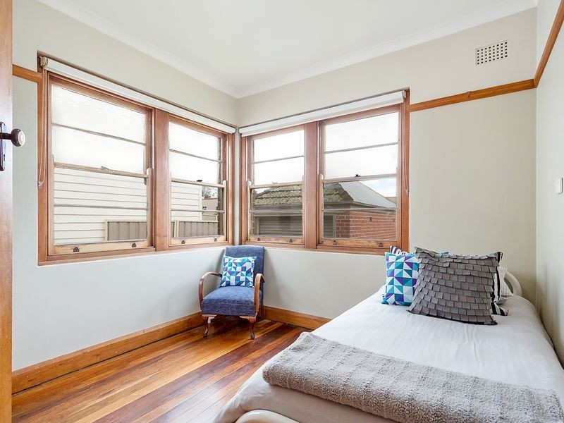 77 Bega Street, Bega NSW 2550
