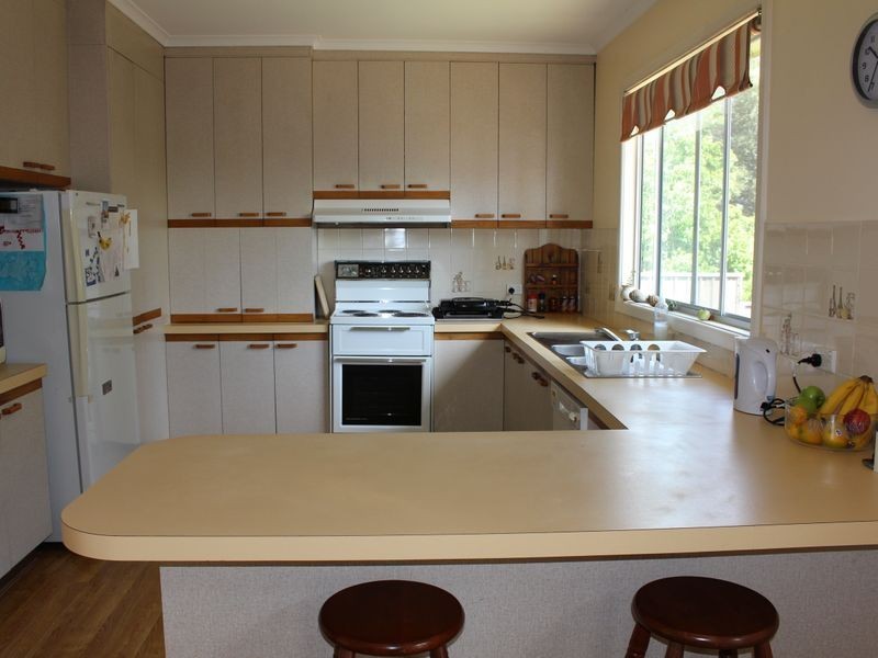 93 Parker Street, Bega NSW 2550