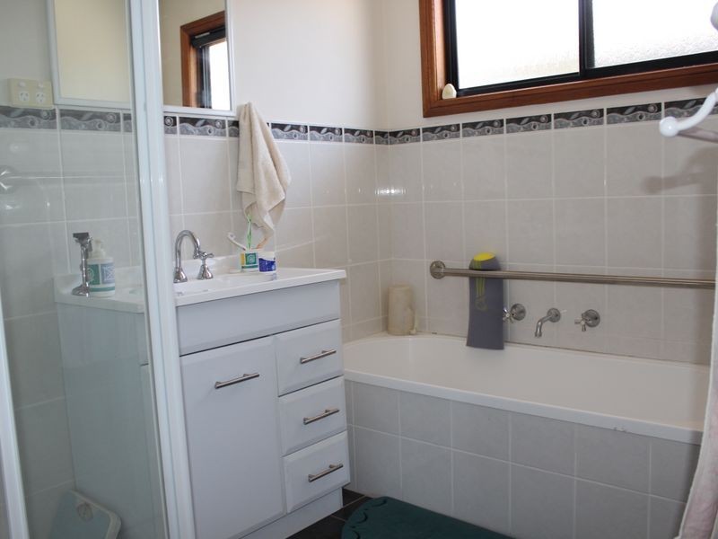 284 Kameruka Lane, Angledale NSW 2550