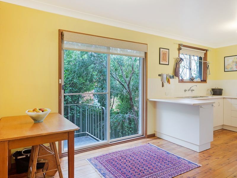 84 Lynjohn Drive, Bega NSW 2550