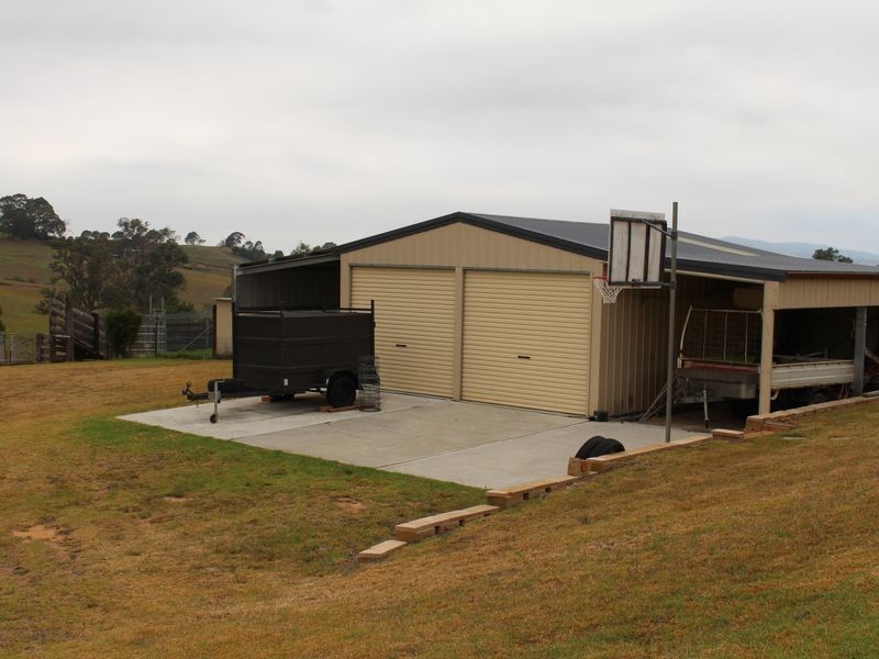 11 Watersons Road, Bega NSW 2550