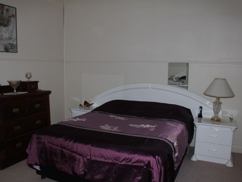 4 Gordon Street, Bega NSW 2550