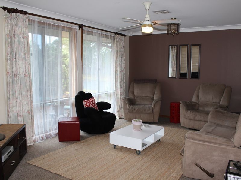 99 Lynjohn Drive, Bega NSW 2550