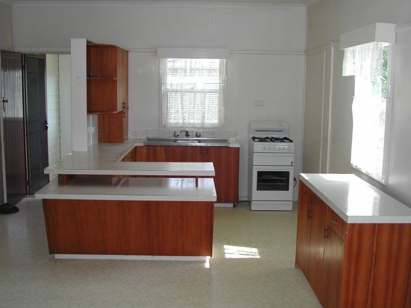 73 Meringo Street, Bega NSW 2550