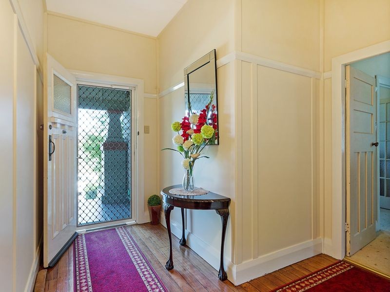 1 Gordon Street, Bega NSW 2550