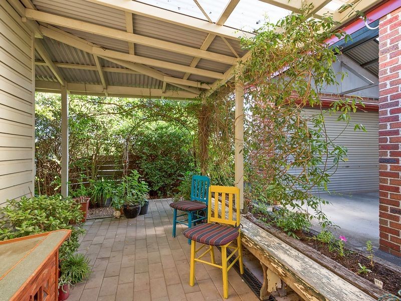 1 Gordon Street, Bega NSW 2550