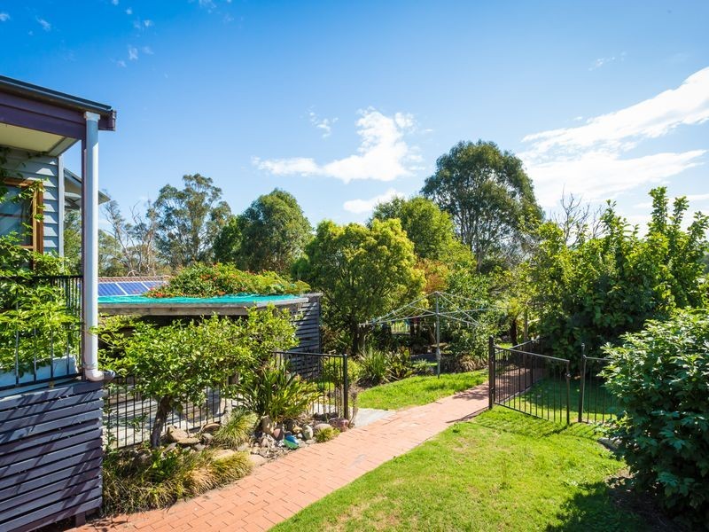 85 Valley Street, Bega NSW 2550