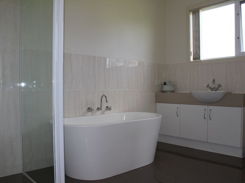 4 Jim McMahon Drive, Kiah NSW 2551