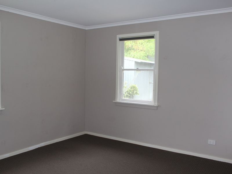 9 Dandar Road, Bega NSW 2550