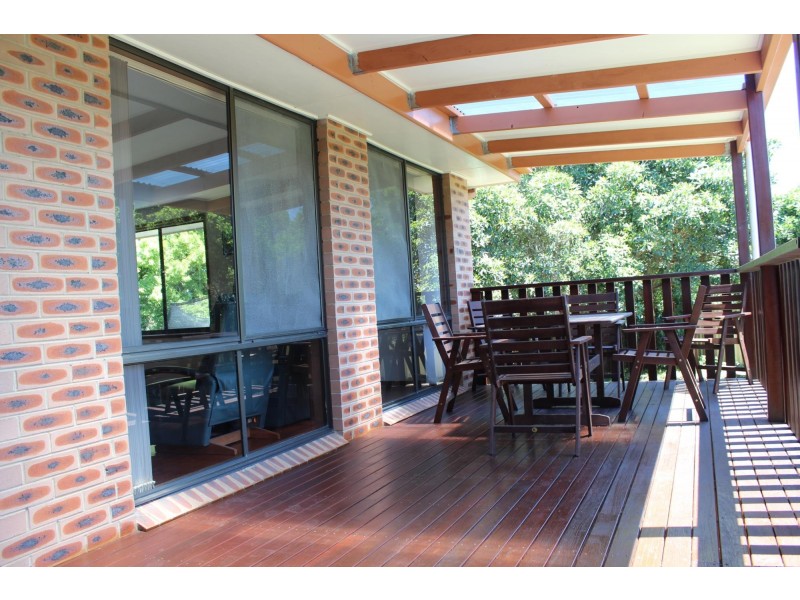 94 Lynjohn Drive, Bega NSW 2550