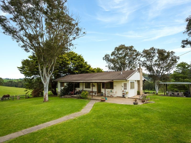 129 Glen Oaks Rd, Bega NSW 2550
