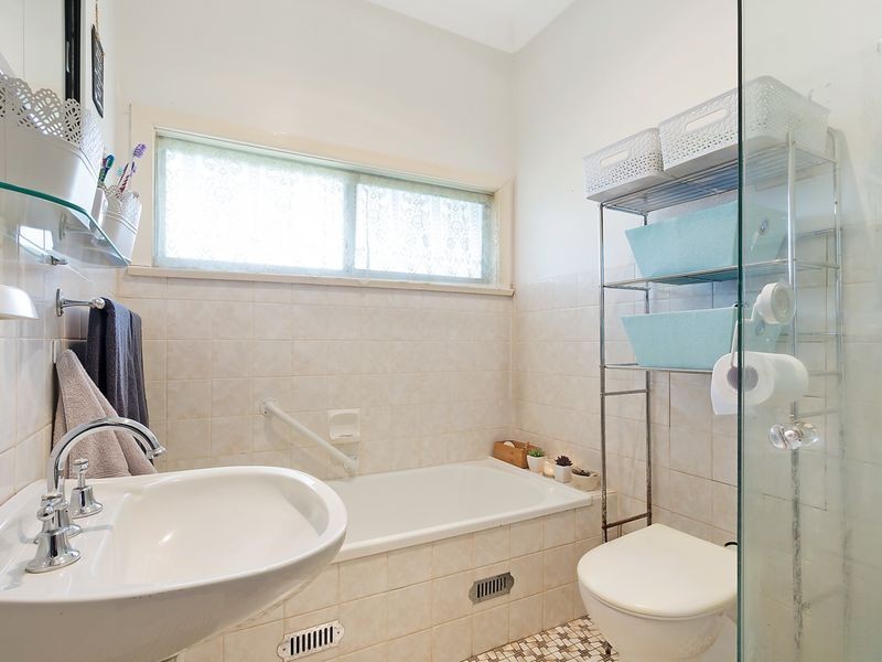 129 Glen Oaks Rd, Bega NSW 2550