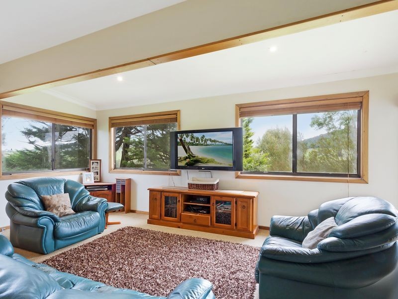 129 Glen Oaks Rd, Bega NSW 2550