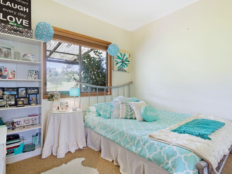 129 Glen Oaks Rd, Bega NSW 2550