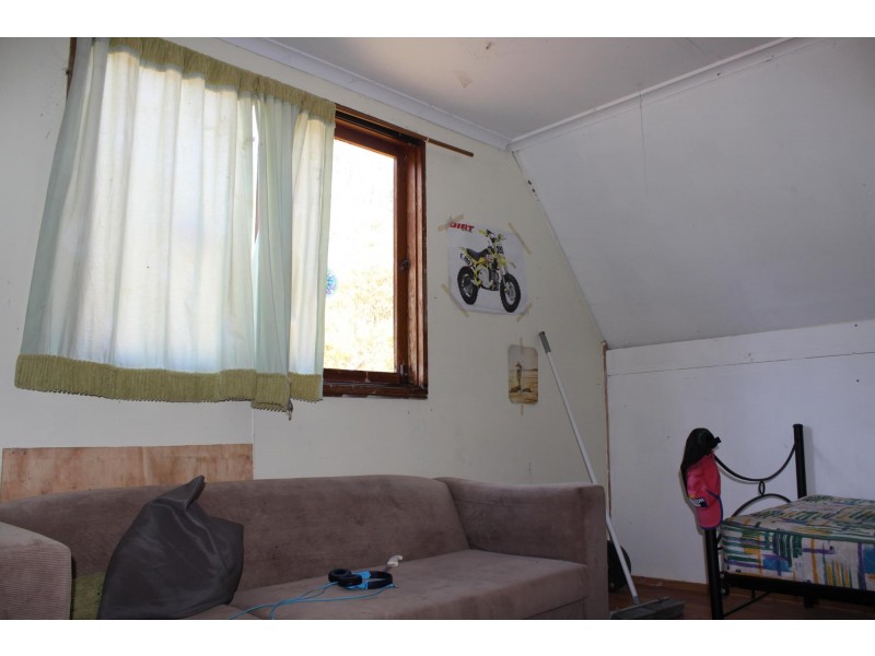 26 Little Glen Oaks Road, Greendale NSW 2550