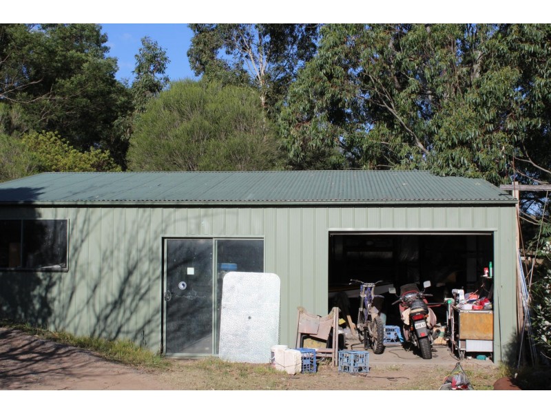 26 Little Glen Oaks Road, Greendale NSW 2550