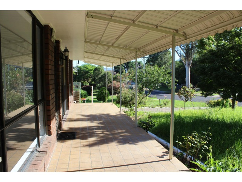 13 Koolgarra Drive, Bega NSW 2550
