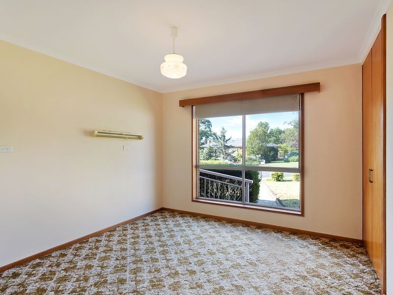 19 Glebe Avenue, Bega NSW 2550
