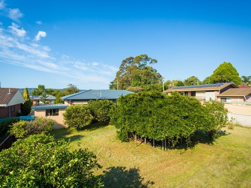 19 Glebe Avenue, Bega NSW 2550