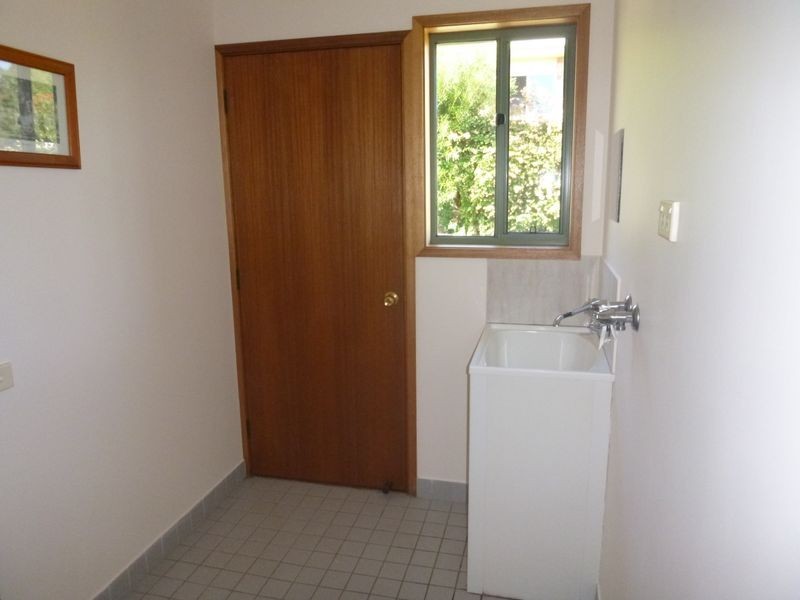 188 Auckland Street, Bega NSW 2550