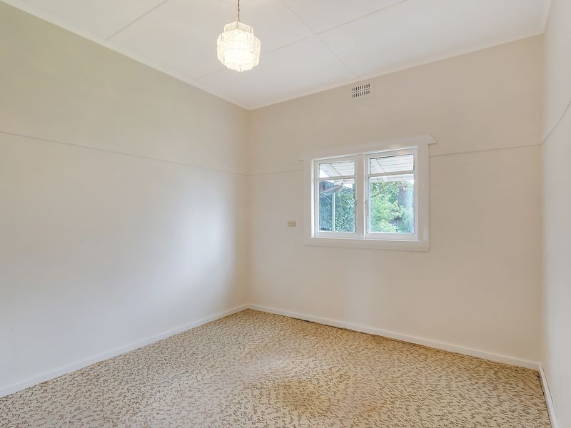 79 Parker Street, Bega NSW 2550