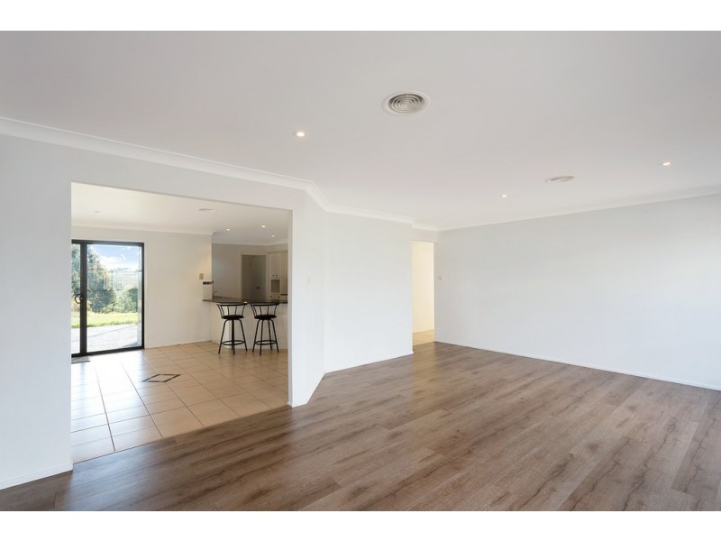 18 Black Range Road, Bega NSW 2550