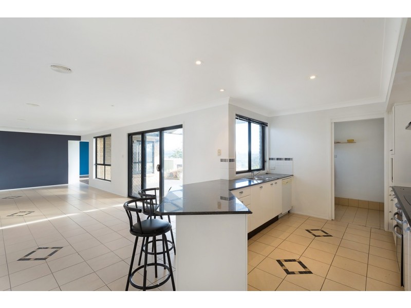 18 Black Range Road, Bega NSW 2550