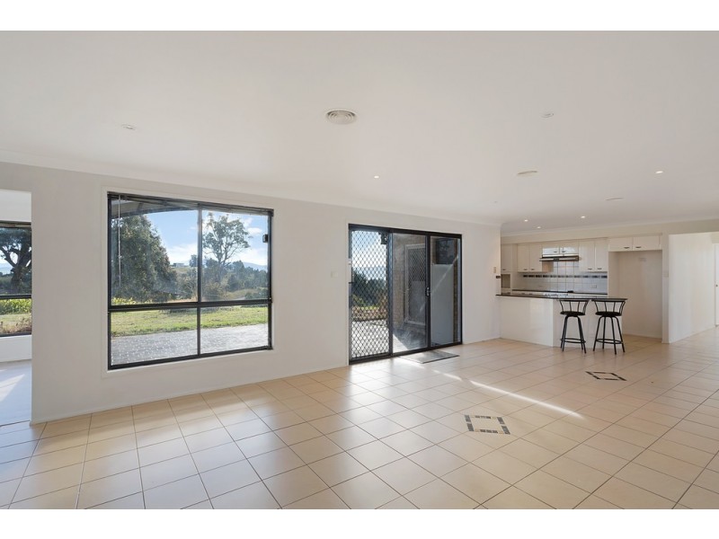 18 Black Range Road, Bega NSW 2550