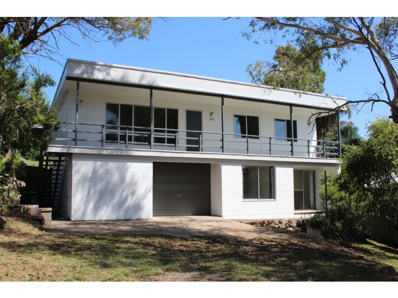 259 Auckland Street, Bega NSW 2550