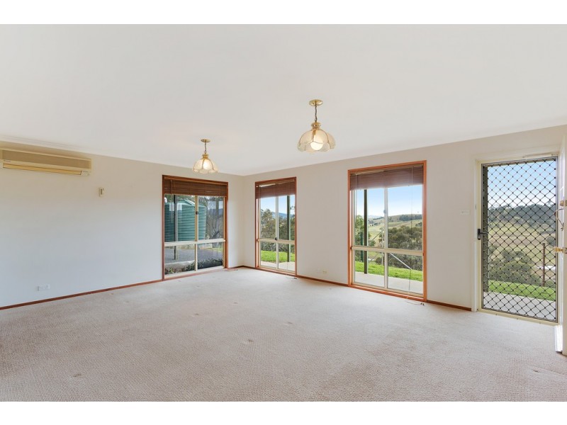 102 Niagara Lane, Tantawangalo NSW 2550