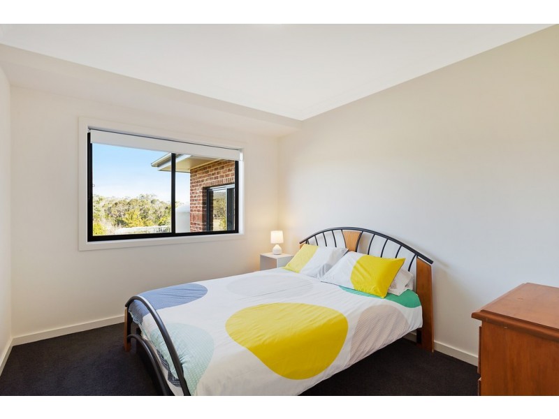 121 Strathmore Crescent, Kalaru NSW 2550