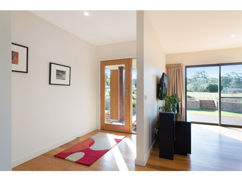 121 Strathmore Crescent, Kalaru NSW 2550