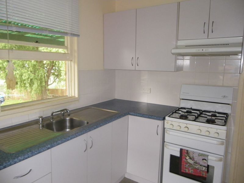 47 Howard Avenue, Bega NSW 2550