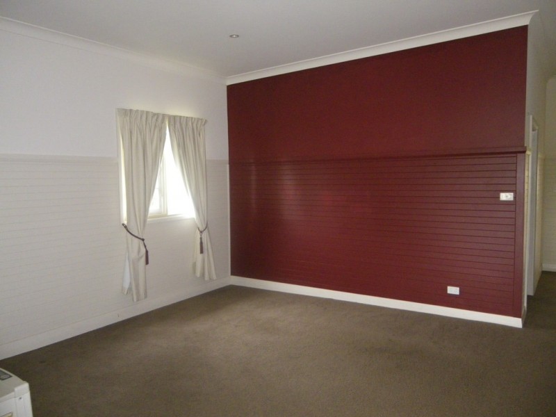 66 Parker Street, Bega NSW 2550