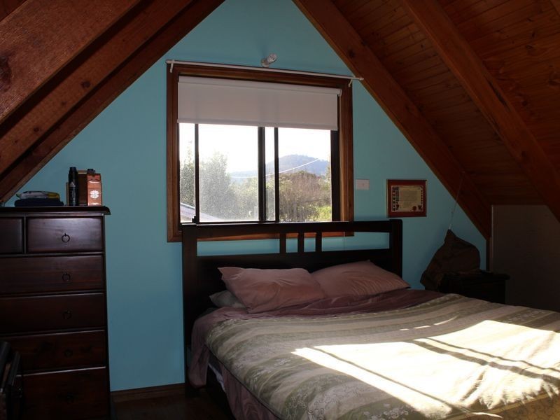 22 Hoyer Street, Cobargo NSW 2550