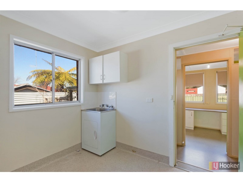 2 Sattler Street, Bega NSW 2550