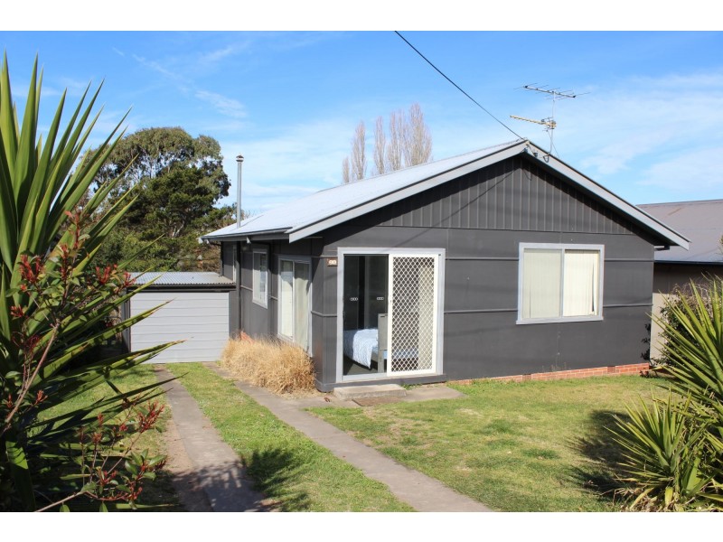 26 Meringo Street,, Bega NSW 2550