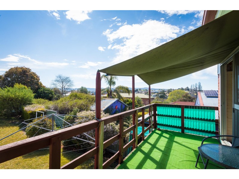 25 Fairview Street, Bega NSW 2550