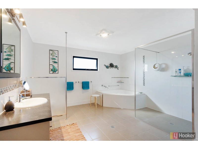 42 Auckland Street, Candelo NSW 2550