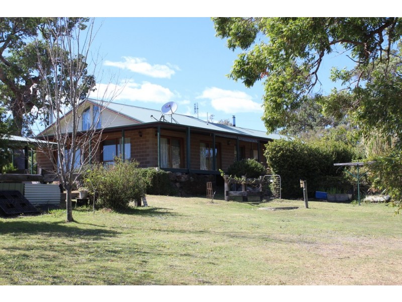 72 Mountview Close, Bega NSW 2550