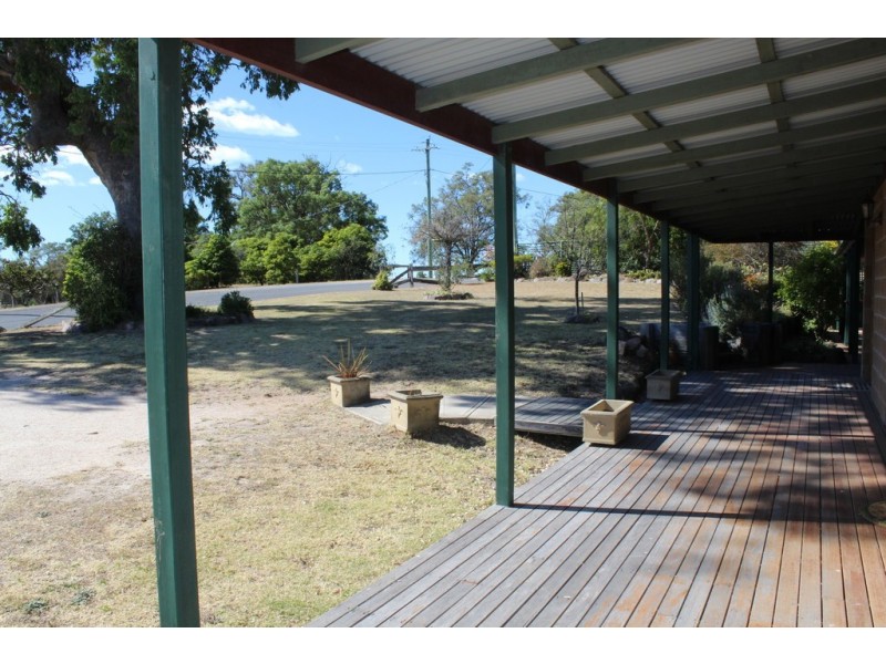 72 Mountview Close, Bega NSW 2550