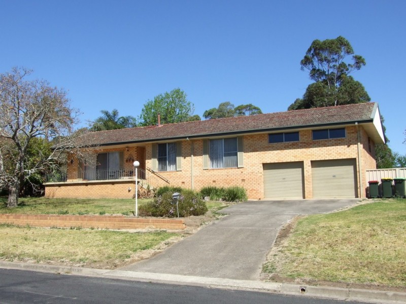 88 Lynjohn Drive, Bega NSW 2550