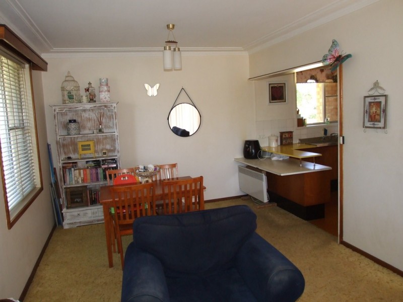 88 Lynjohn Drive, Bega NSW 2550