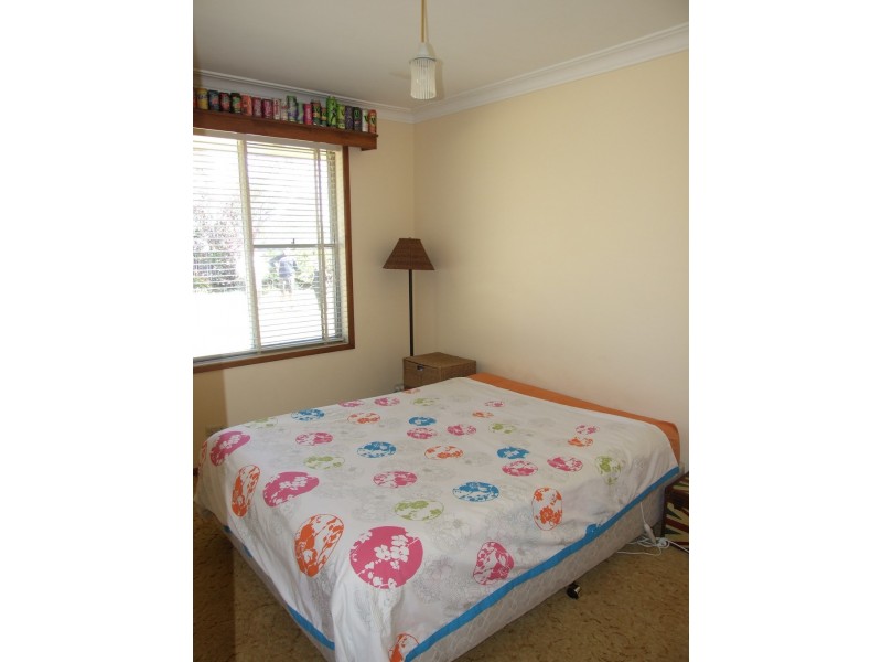 88 Lynjohn Drive, Bega NSW 2550