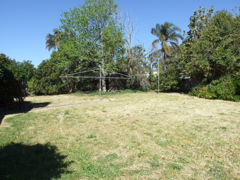 88 Lynjohn Drive, Bega NSW 2550