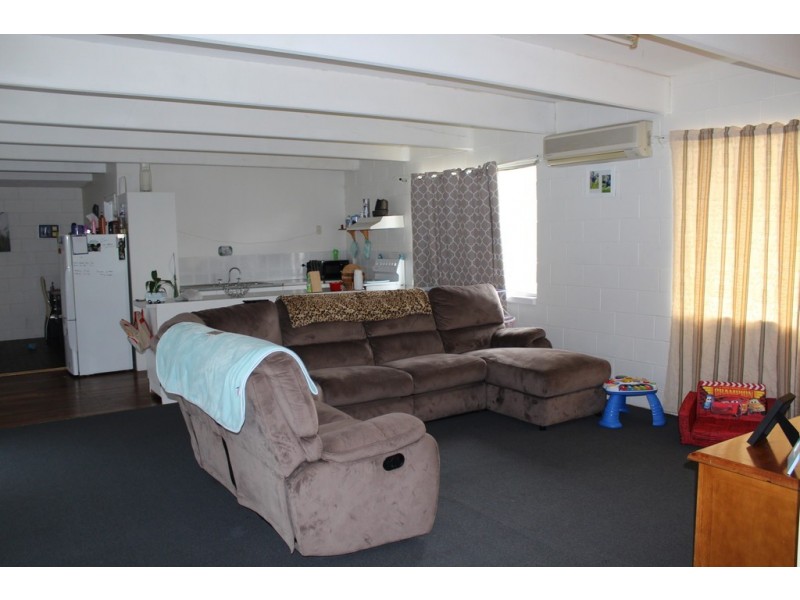 75 Valley Street, Bega NSW 2550