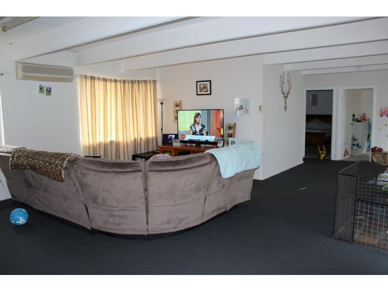 75 Valley Street, Bega NSW 2550