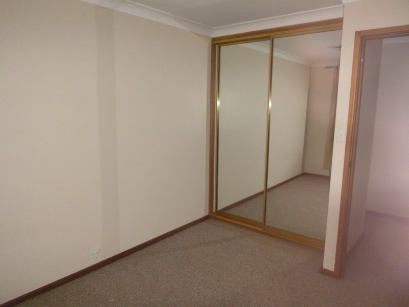 99 Lynjohn Drive, Bega NSW 2550