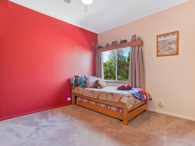 24 Gordon Street, Bega NSW 2550