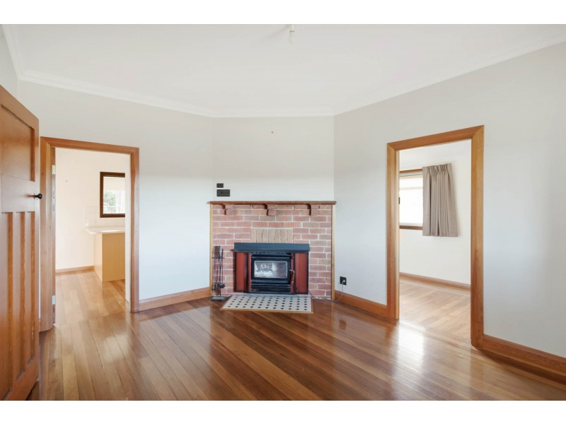 “Hillview” Princes Highway, Bega NSW 2550